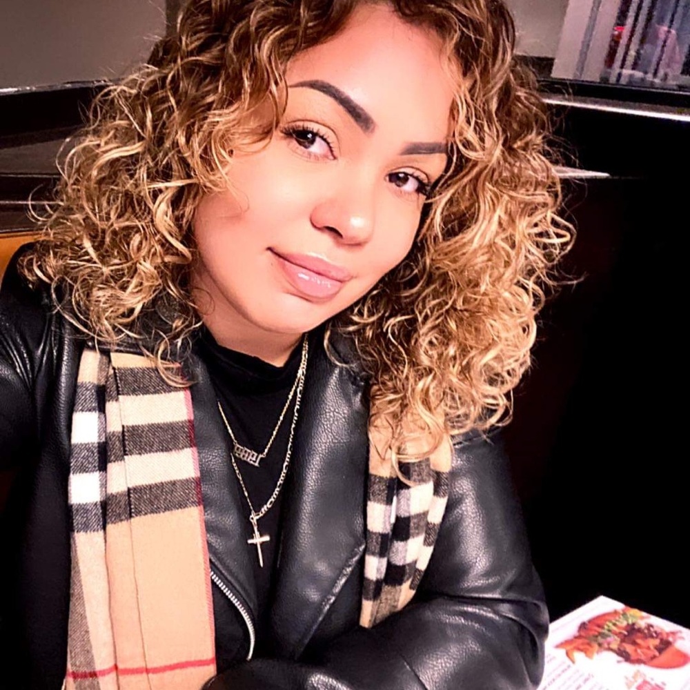 Meet your Posher, Jocelyn